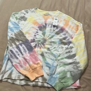 NWT ABERCOMBIE & FITCH CREW NECK